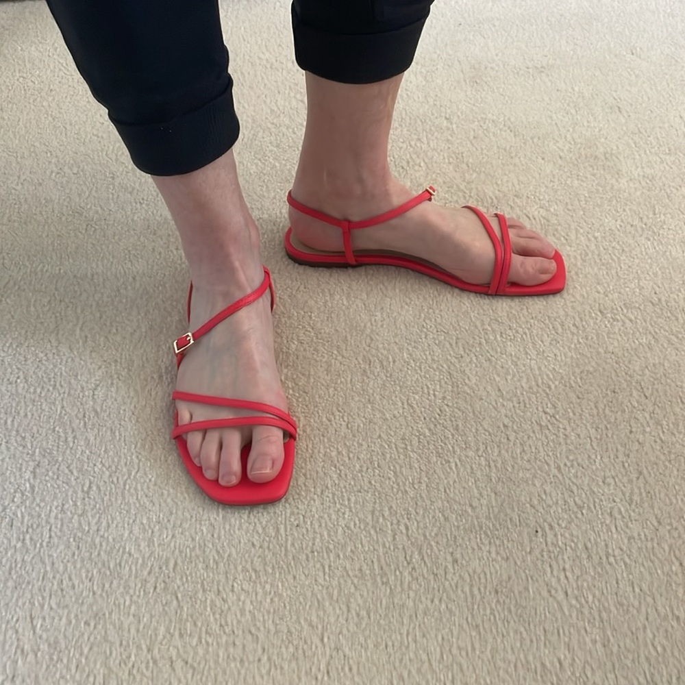 Ann Taylor real leather strappy  sandals - Picture 9 of 10